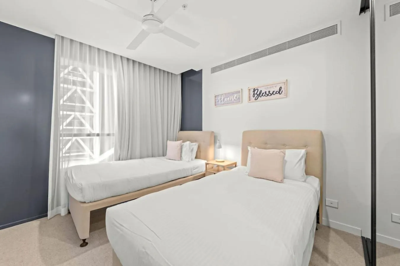 Family Friendly 3 Bedroom Apt W Car Park Brisbane